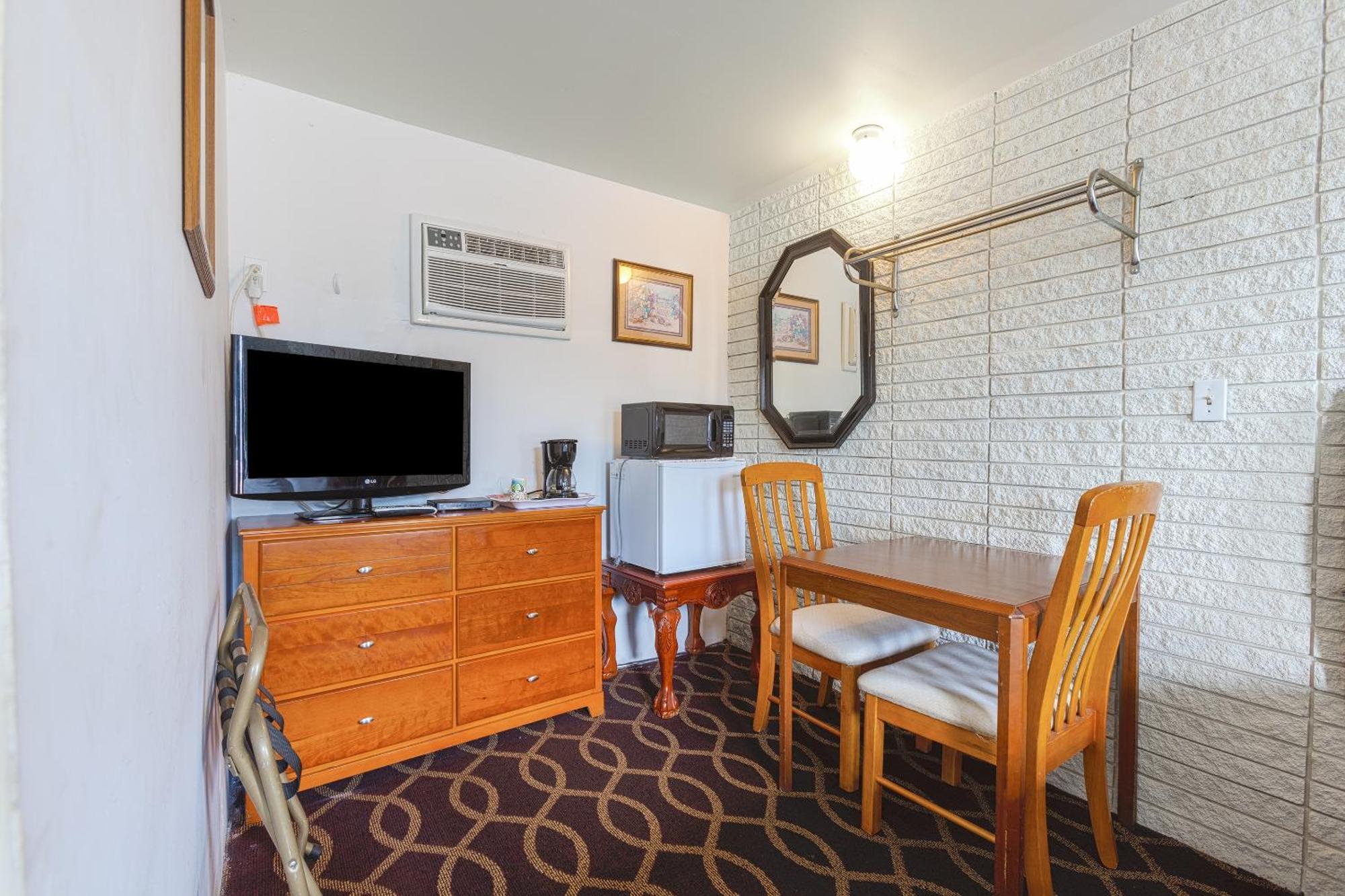 Sonrise Inn Lincoln Hwy By Oyo Breezewood Ngoại thất bức ảnh