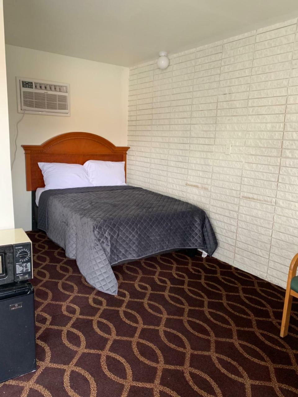 Sonrise Inn Lincoln Hwy By Oyo Breezewood Ngoại thất bức ảnh
